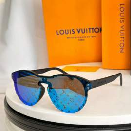 Picture of Louis Vuitton Sunglasses _SKUfw77709351fw
